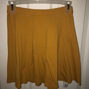 Mustard yellow skater skirt!!